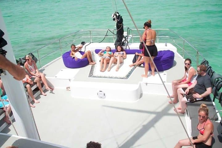 Punta Cana Platinum Catamaran Snorkel & Natural Pool Party