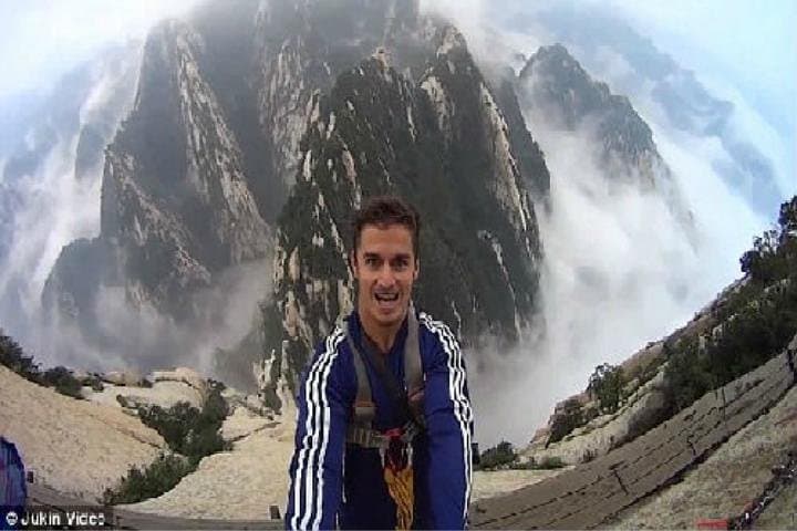 Mount Huashan Private Day Tour with Cable Car — Hike China’s Precipice Peaks photo 3
