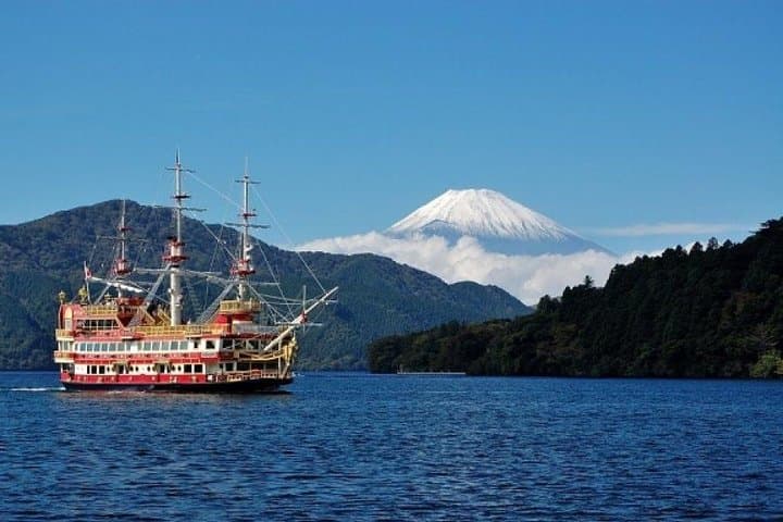 Mt. Fuji and Hakone Day Trip From Tokyo — Ropeway, Owakudani & Lake Ashi Cruise photo 6
