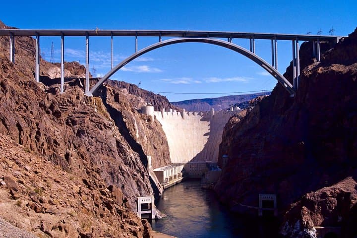 Hoover Dam Tour from Las Vegas — Hot Breakfast & Visitor Center Experience photo 2