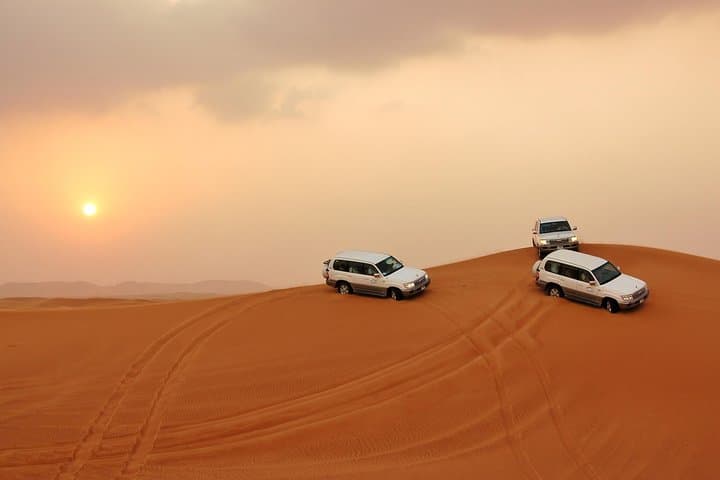Private Dubai Desert Safari with BBQ Dinner & Live Shows
