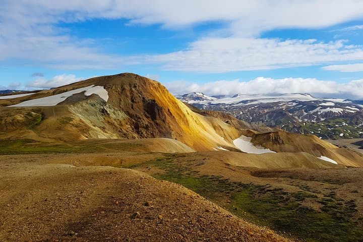 Landmannalaugar Super-Jeep Day Tour: Rhyolite Mountains, Hot Springs & Ljótipollur photo 6
