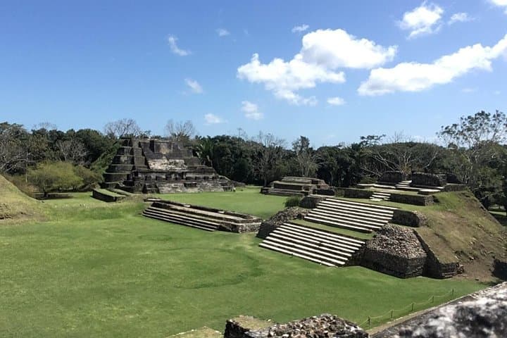Altun Ha and Caves Branch Cave Tubing: Mayan Ruins and Underground River Float photo 1