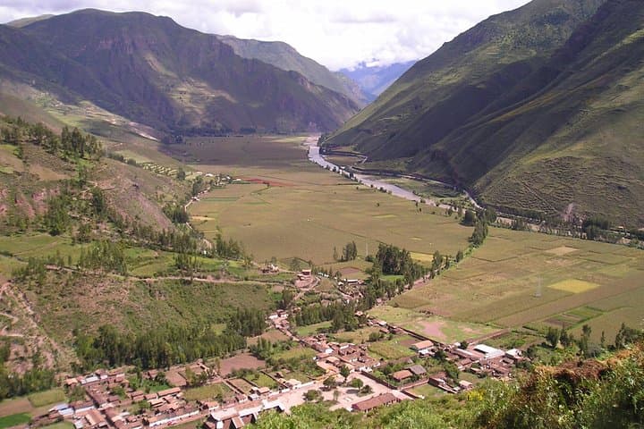 Sacred Valley & Cusco Ruins Full-Day Tour — Sacsayhuaman, Pisac, Ollantaytambo photo 2