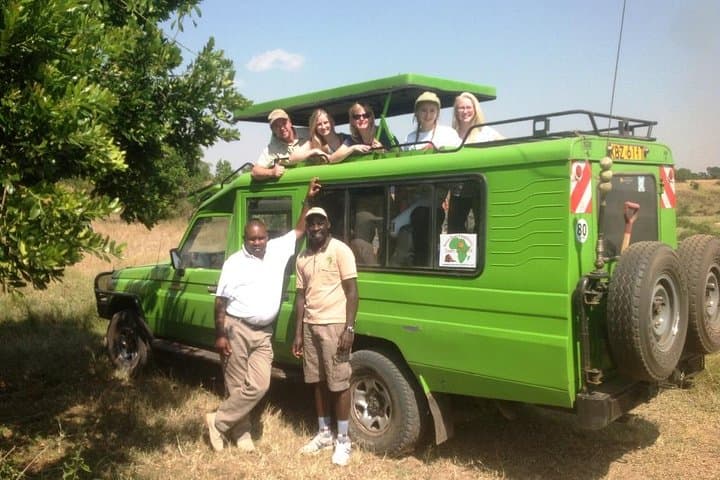 4-Day Tanzania Safari: Lake Manyara, Serengeti & Ngorongoro photo 2