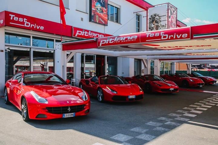 Ferrari 458 Spider Road Test Drive in Maranello — Supercar Driving Experience photo 2