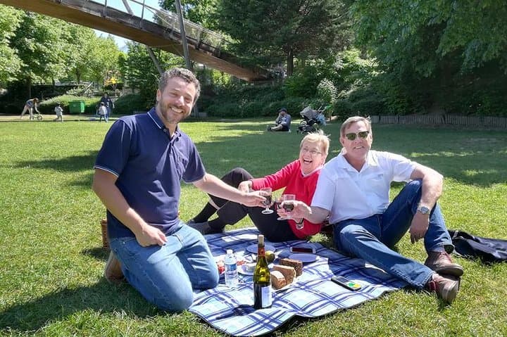 Paris Local Market Stroll and Picnic Tour with Wine photo 2