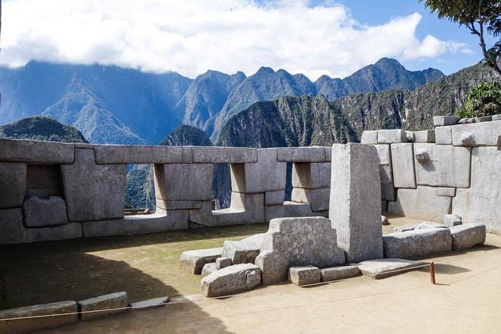 4-Day Private Machu Picchu & Sacred Valley Sunrise Tour from Cusco photo 2