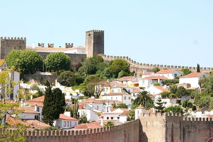 Stand Up Paddle Óbidos Lagoon — Full-Day SUP Tour with Lunch and Castle Visit photo 2