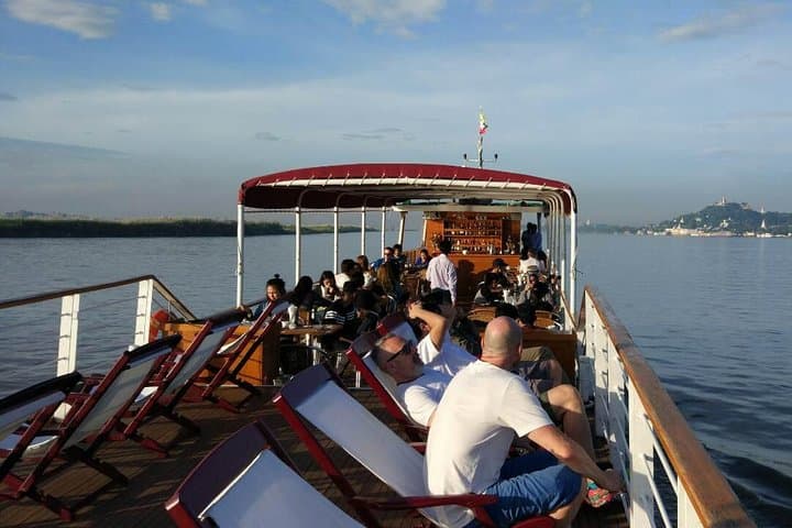 Bagan to Mandalay Day Cruise on the Ayeyarwady: River Lunch, Sun Deck & Cultural Demo