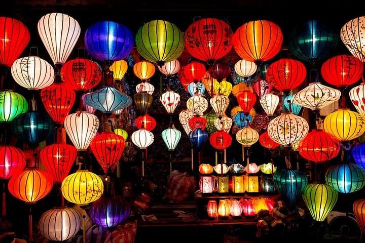 Hoi An Night Street Food Scooter Tour with Lady Bikers photo 2