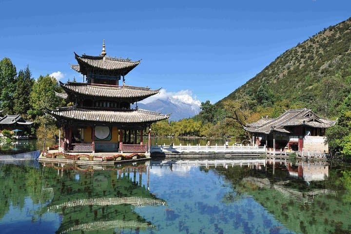 Two-Day Dali and Lijiang Classical Tour — Erhai Lake & Jade Dragon Highlights photo 2