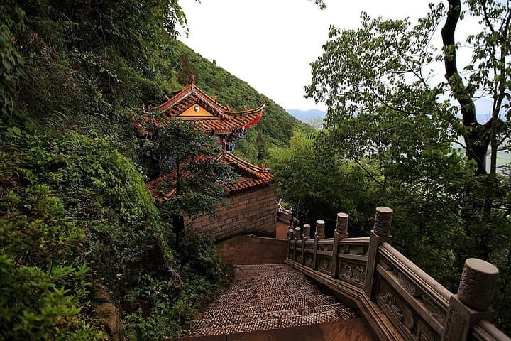 Western Hills Hike — 1-Day Kunming Short Hiking Tour photo 2