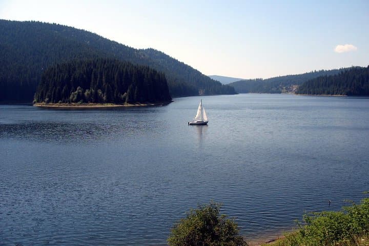Bridal Veil Falls Rachitele Day Tour from Oradea — Apuseni Waterfall & Belis Lake photo 2