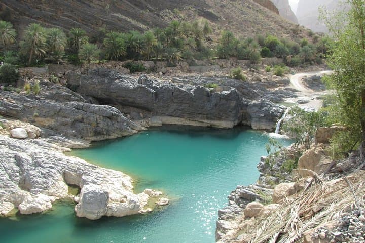 Wadi Shab & Bimmah Sinkhole Private 4x4 Coastal Trek from Muscat photo 1