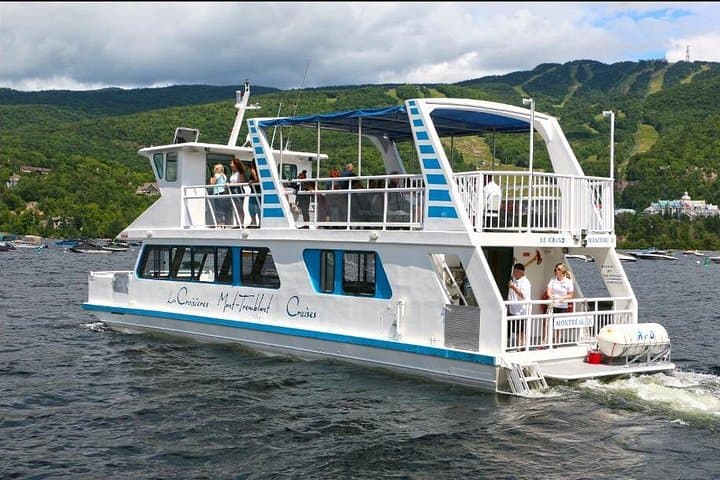 Mont-Tremblant Lake Cruise: 60-Minute Lac Tremblant Boat Tour from Place Saint-Bernard photo 2