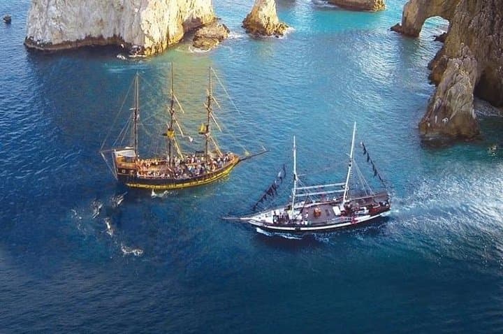Pirate Ship Sunset Dinner Cruise in Cabo San Lucas photo 4