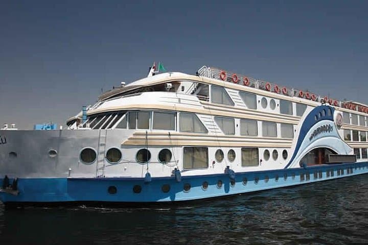 4-Day Private Nile Cruise from Aswan to Luxor: Temples, Tombs & River Views photo 2