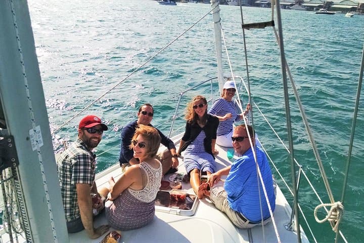 Private Sailing on Lake Michigan from Navy Pier — Chicago Skyline Charter photo 2