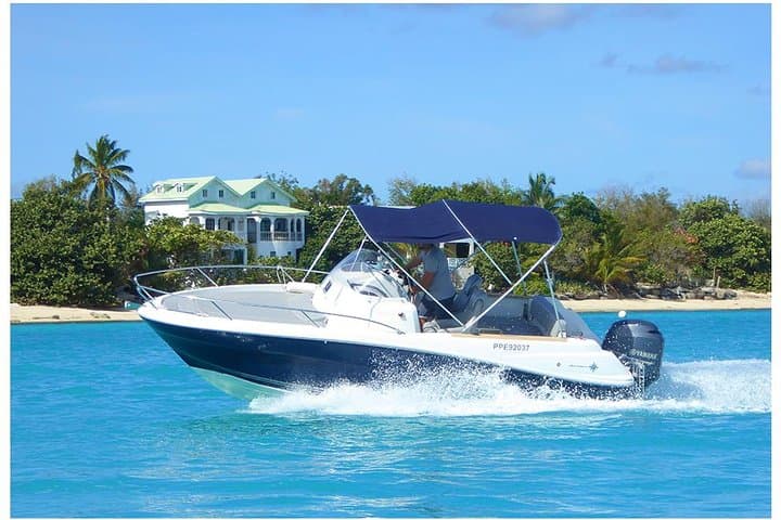 Self-Drive Cap Camarat Boat Rental in Marigot — Island Hopping Saint Martin photo 1