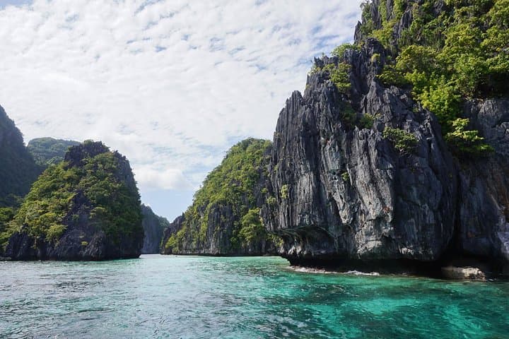 Palawan Adventure: Puerto Princesa Underground River and El Nido Island Hopping (5 Days)