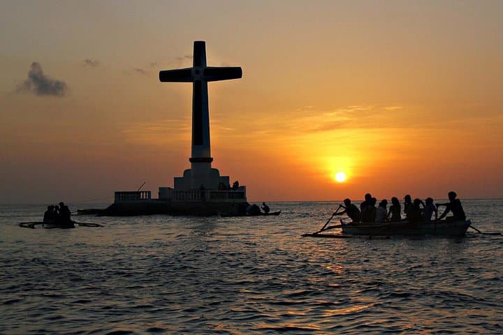 Full-Day Private Camiguin Island Tour — White Island, Waterfalls & Sunken Cemetery photo 2