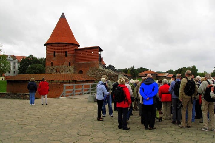 Private Kaunas and Pazaislis Monastery Tour from Vilnius: Day Trip with Transfers