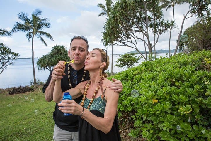 Oahu Private Honeymooners & Lovers Tour — Scenic Cultural Drive from Honolulu