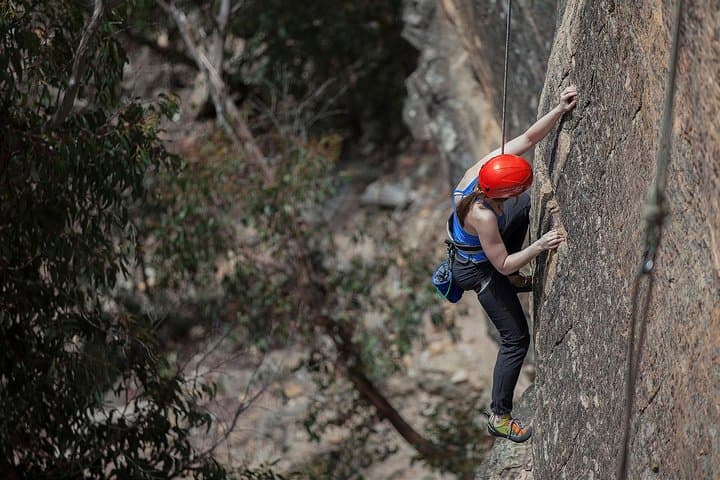 Full-Day Rock Climbing in the Blue Mountains: Katoomba Small-Group Adventure photo 2