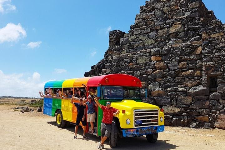 Aruba Beach Bus Tour: Natural Pools, Lighthouses & Snorkel Stops