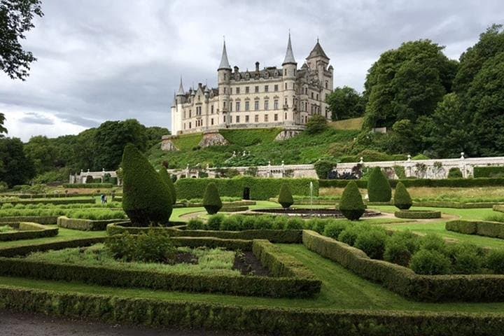 Dunrobin Castle & Glenmorangie Distillery Private Day Tour from Inverness