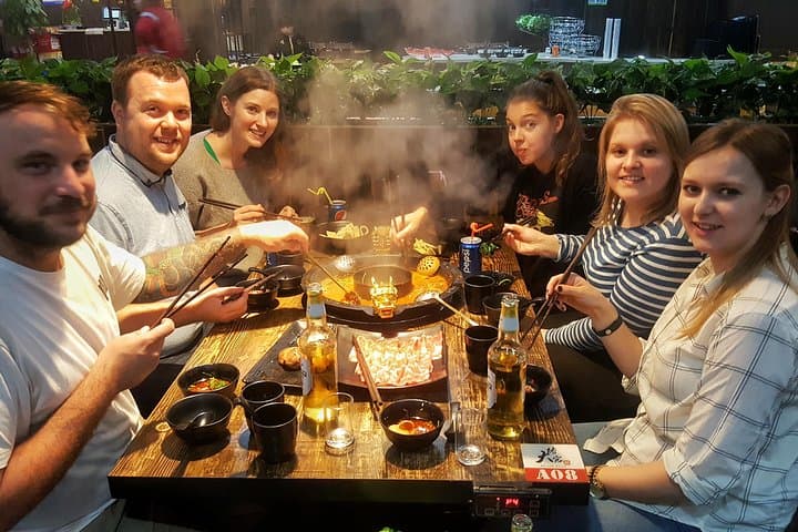 Evening Foodie Adventure in Chengdu: Alley Tuk-Tuk & 12+ Local Dishes