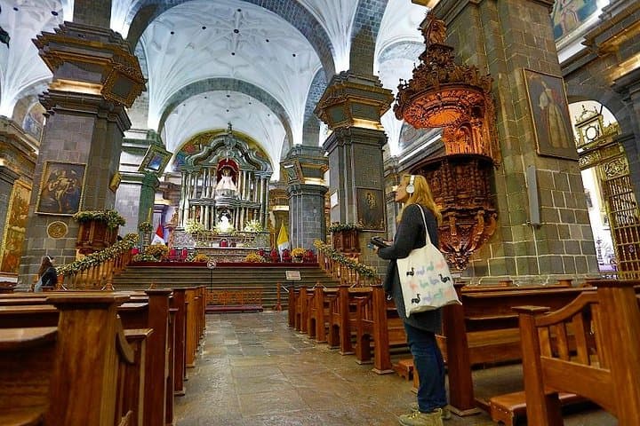 4-Hour Private Cusco Tour: Sacsayhuaman, Qenqo & Plaza de Armas