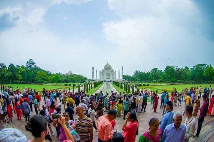 Sunrise Taj Mahal & Agra Fort Private Day Tour from Delhi — Private Sunrise Visit photo 2
