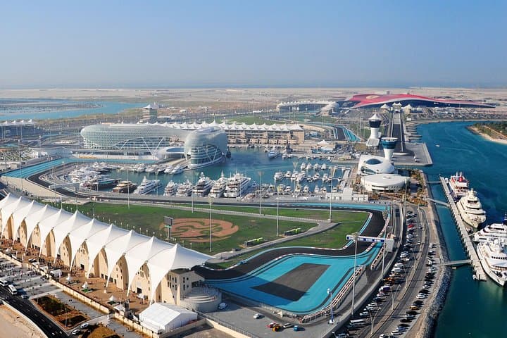 Abu Dhabi Day Trip from Dubai: Sheikh Zayed Mosque, Qasr Al Watan & Corniche Highlights photo 2