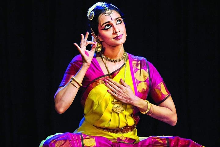 Learn Bharatanatyam in Chennai: Half-Day Classical Dance Workshop with Lunch photo 2
