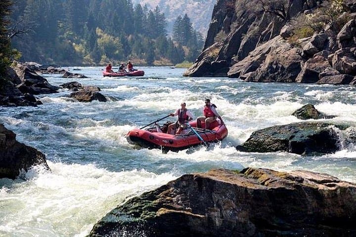 Teesta River White-Water Rafting from Darjeeling — 7th Mile to Labarbote