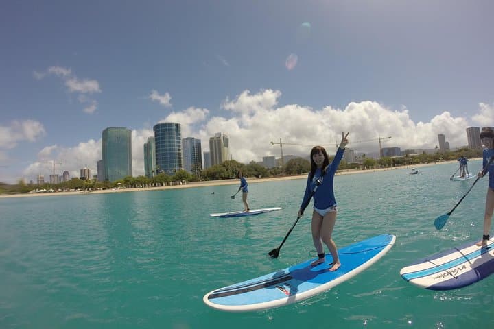 Discover Paddleboarding in Honolulu: A Stand-Up Adventure photo 2