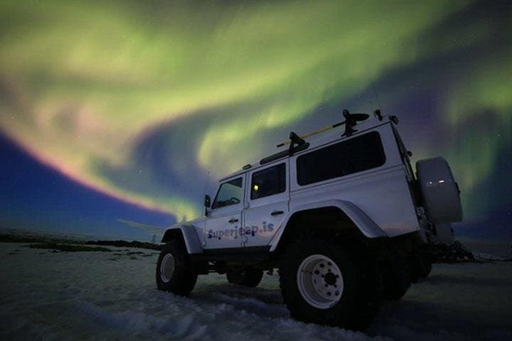 Private Superjeep Northern Lights Hunt from Reykjavik photo 3