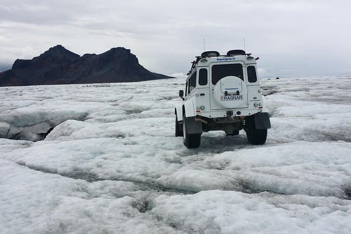 Private Superjeep Golden Circle Tour from Reykjavik — Thingvellir, Geysir & Gullfoss photo 2