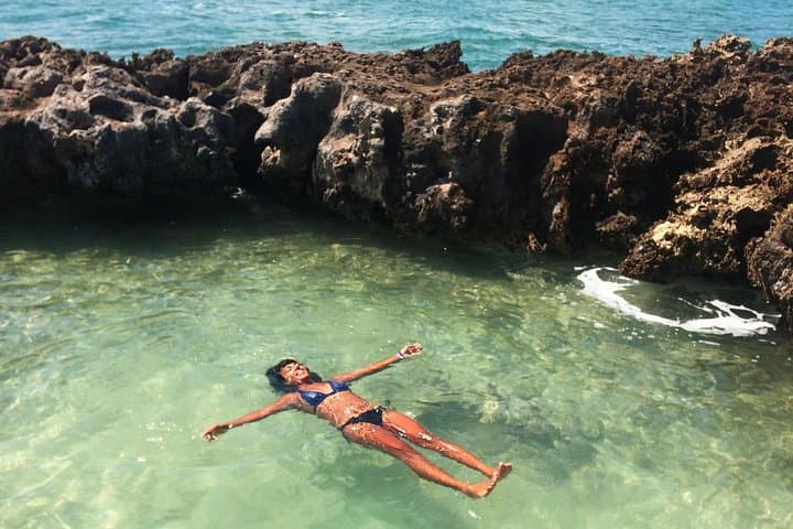 Mastering Stand Up Paddle Boarding in Kailua: A Beginner’s Guide to Oahu’s Calm Waters photo 2