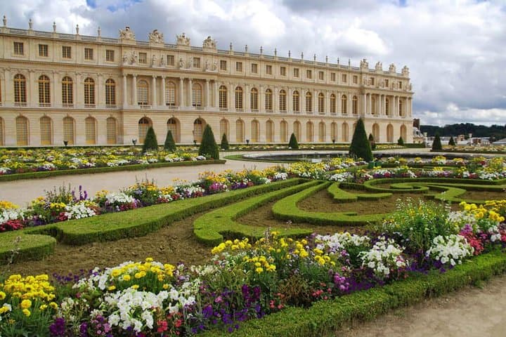 Versailles Palace Family 5-Hour Discovery from Paris: Kid-Friendly Skip-the-Line Tour photo 3