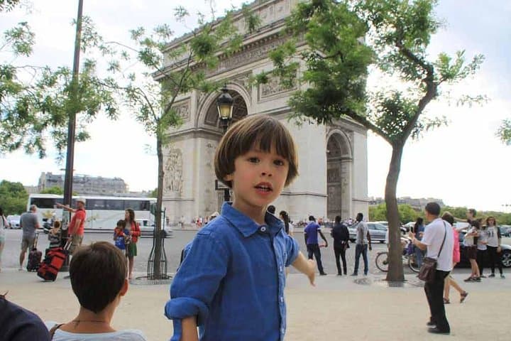 Paris Family Private Day Tour and Seine Cruise — Kids-Friendly Highlights