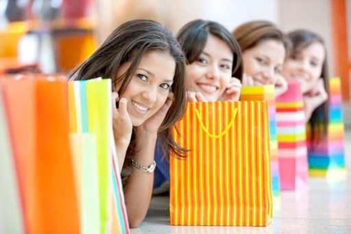 Fifth Avenue Fashion Tour: Guided Shopping & Personal Styling in New York City