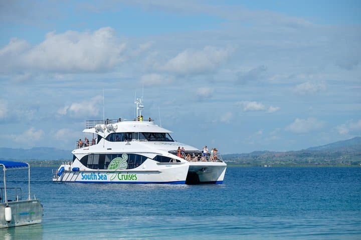 Yasawa Islands Explorer Cruise from Denarau — Day Trip with Lunch photo 4