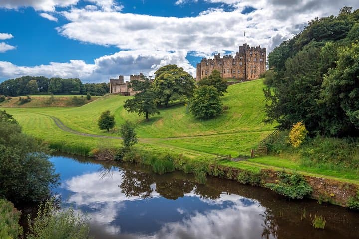 Alnwick Castle & Bamburgh Day Trip from Edinburgh: Harry Potter Filming Sites and Scottish Borders photo 3