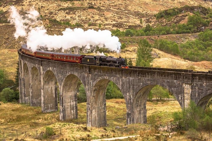Scotland in 5 Days: Isle of Skye, Jacobite Steam Train & Loch Ness Adventure photo 3