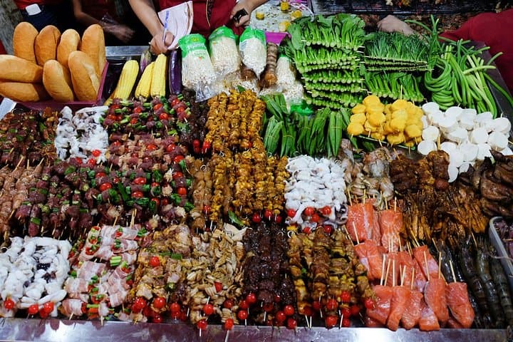 Hanoi Old Quarter Private Food Walking Tour: 3-Hour Culinary Stroll