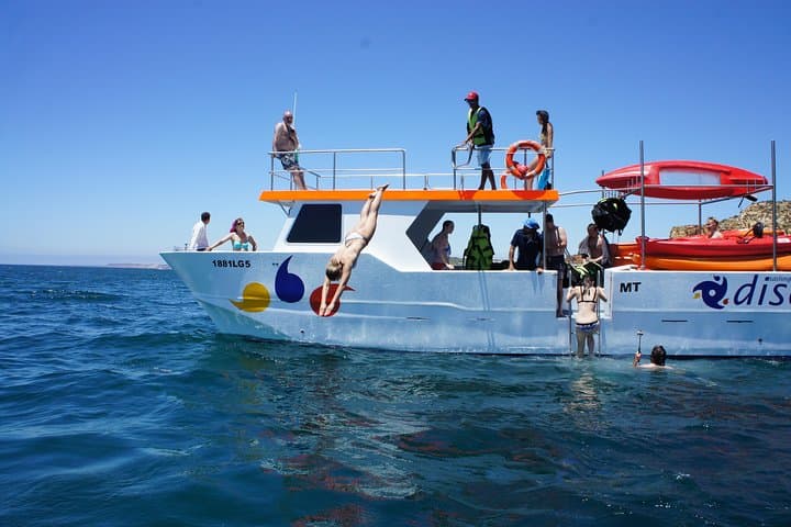 Kayak the Ponta da Piedade Caves: 2-Hour Lagos Coastal Adventure photo 2
