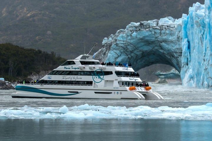 Full-Day Glaciers Cruise: Spegazzini, Upsala & Perito Moreno from El Calafate photo 1